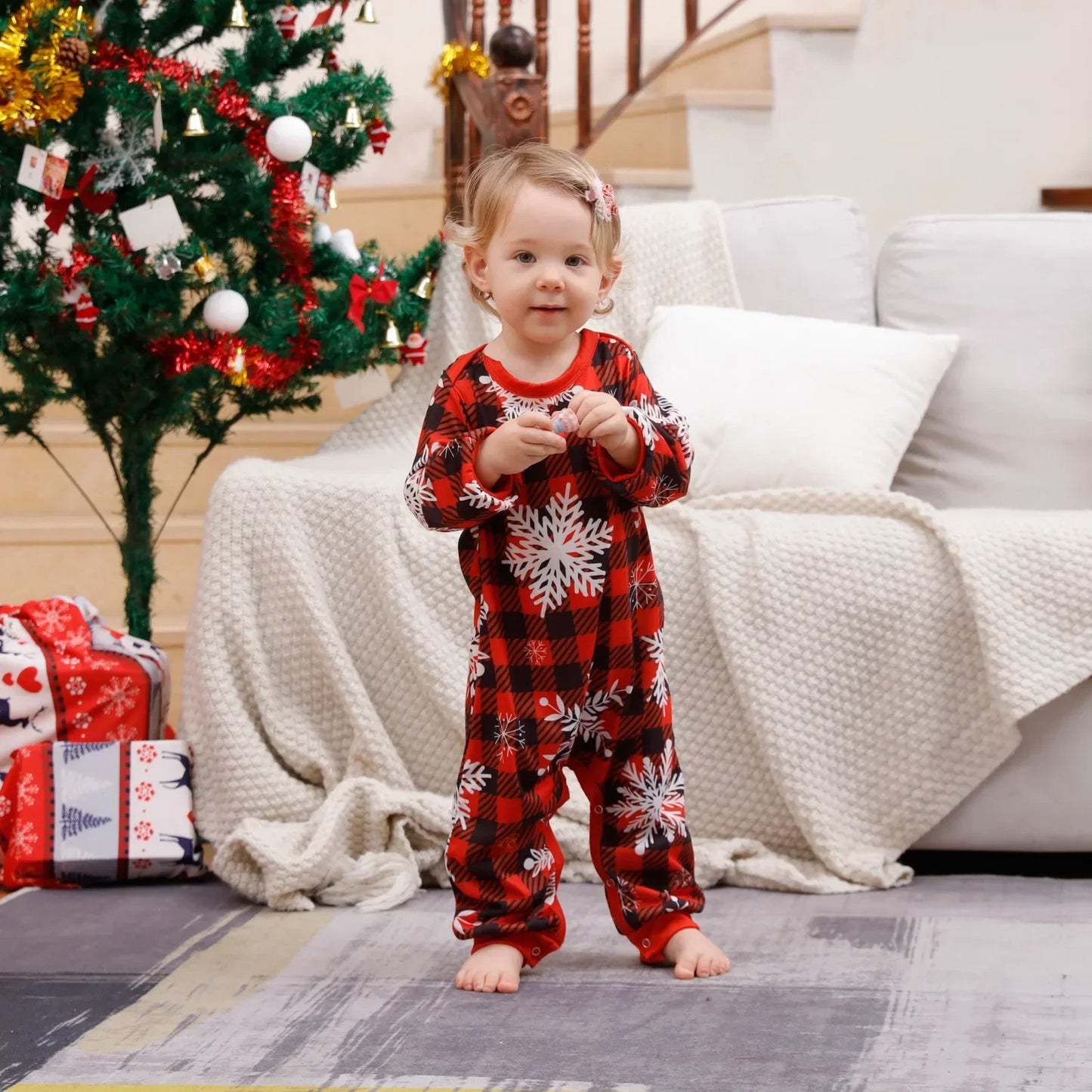 2024 New Santa Tree printed family matching clothing Christmas short-sleeved pajamas set Adult children's clothing Baby jumpsuit