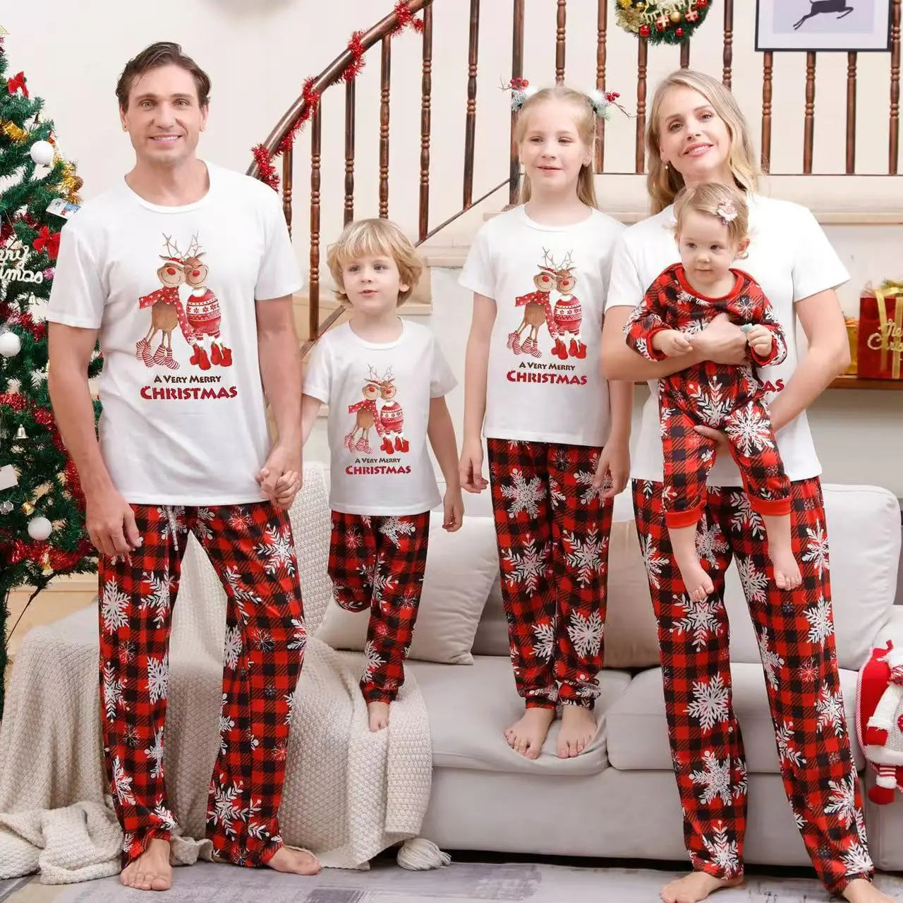 2024 New Santa Tree printed family matching clothing Christmas short-sleeved pajamas set Adult children's clothing Baby jumpsuit