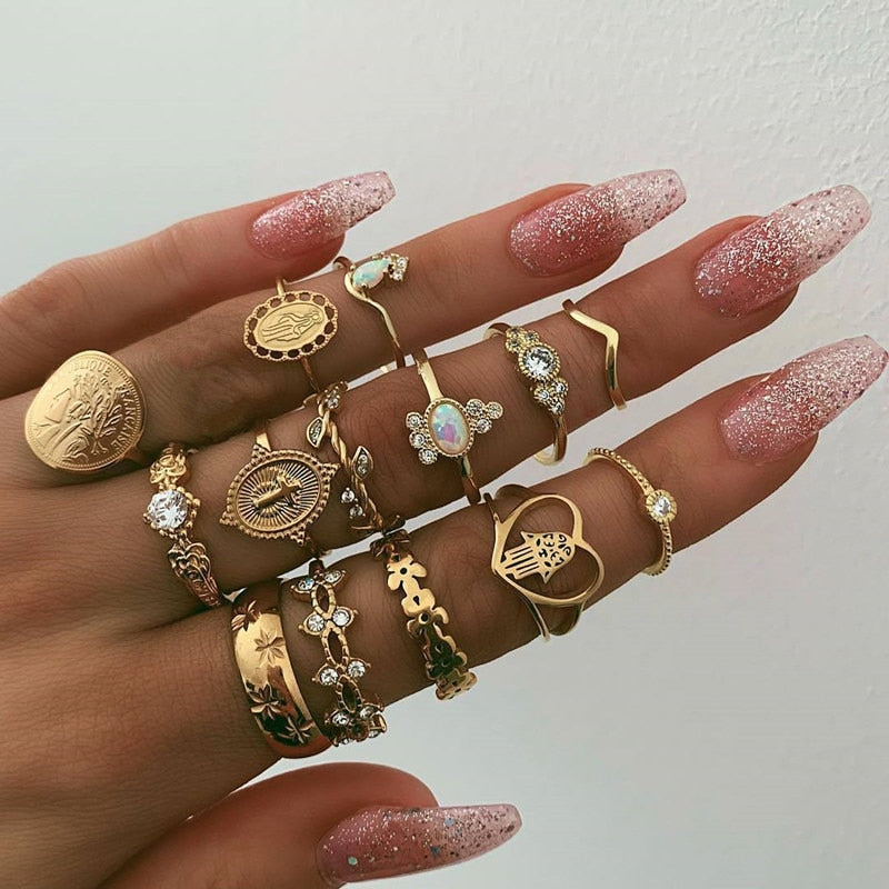 17 Pcs/Set Boho Vintage Gold Color Crystal Opal Gem Ring Set Crown Star Water Drop Geometric Party Rings for Women Jewelry Gifts