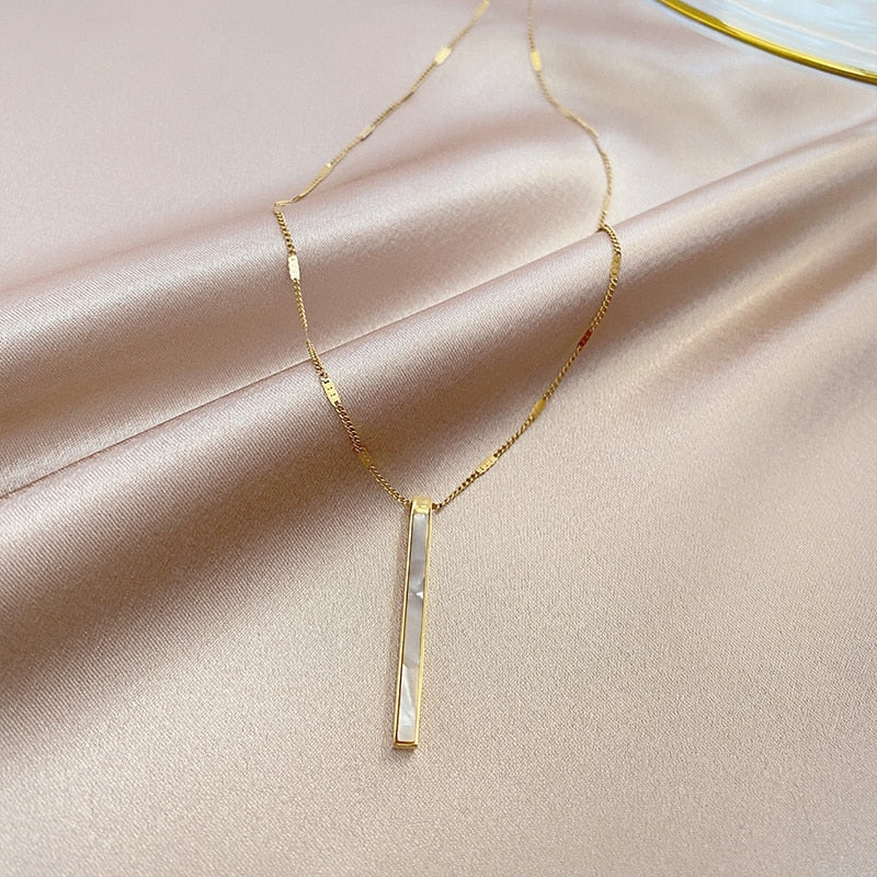 South Korea New Exquisite Shell Titanium Steel Necklace Simple Fashionable Clavicle Chain Women's Jewelry