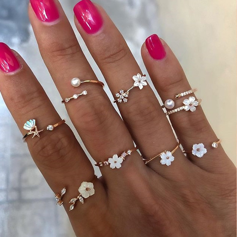 17 Pcs/Set Boho Vintage Gold Color Crystal Opal Gem Ring Set Crown Star Water Drop Geometric Party Rings for Women Jewelry Gifts