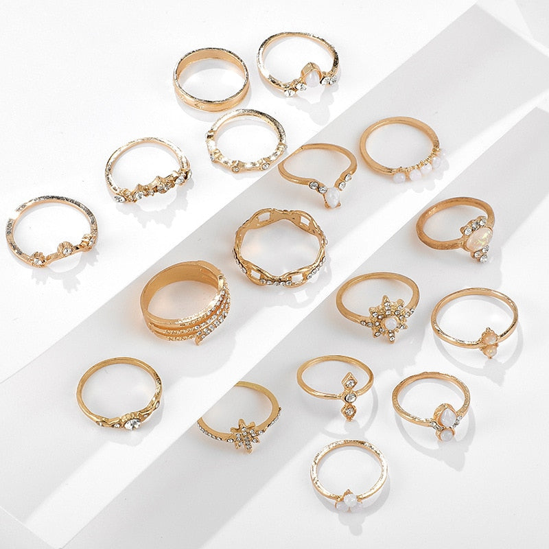 17 Pcs/Set Boho Vintage Gold Color Crystal Opal Gem Ring Set Crown Star Water Drop Geometric Party Rings for Women Jewelry Gifts