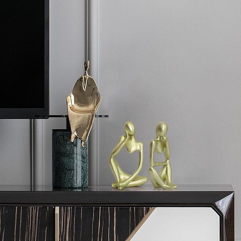 Home Decoration Resin Sculpture Thinker Abstract Statue Art European Style for Home Decor Modern Office Shelf Desktop