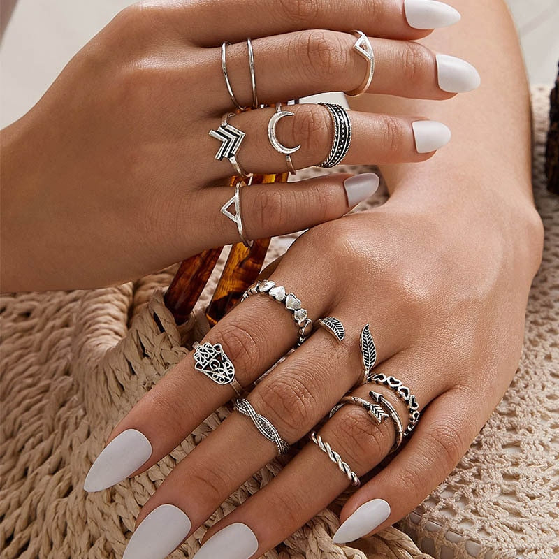 17 Pcs/Set Boho Vintage Gold Color Crystal Opal Gem Ring Set Crown Star Water Drop Geometric Party Rings for Women Jewelry Gifts