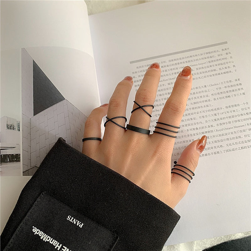 LATS 7pcs Fashion Jewelry Rings Set Metal Hollow Round Opening Party Wedding Gifts