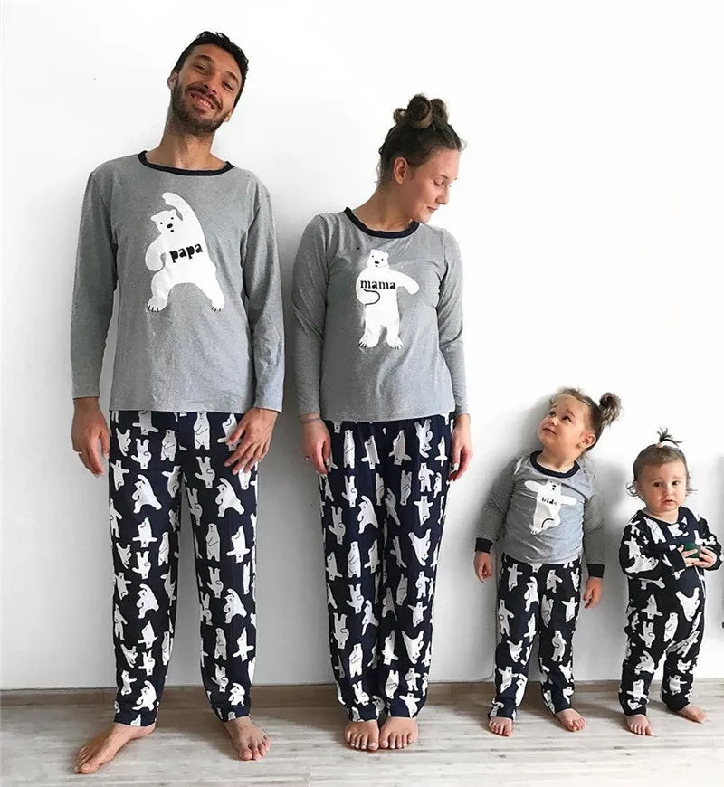 Casual Family Matching Pajamas Set Cartoon Bear Kids Sleepwear Nightwear Family Christmas Pajamas Outfits