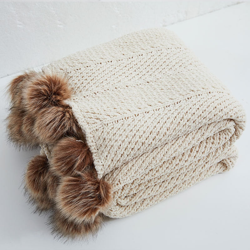 REGINA Brand Chunky Knit Chenille Blankets Cute Pompoms Home Decorative Warm Weighted Cozy Sofa Bed TV Knitted Throw Blanket