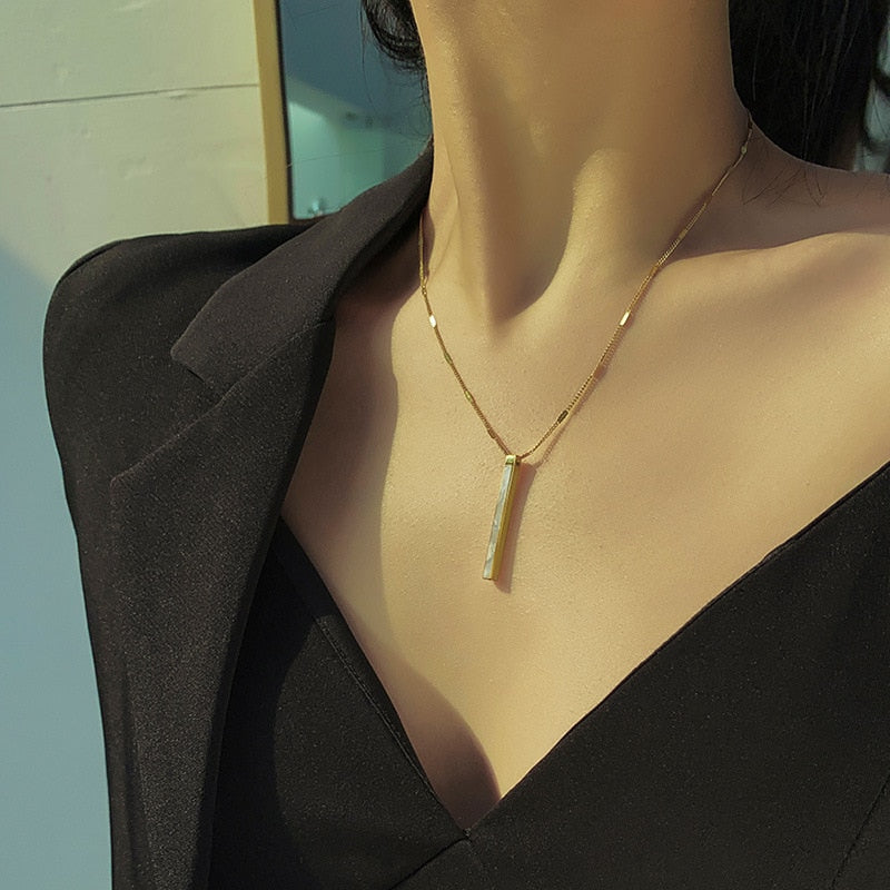 South Korea New Exquisite Shell Titanium Steel Necklace Simple Fashionable Clavicle Chain Women&#39;s Jewelry