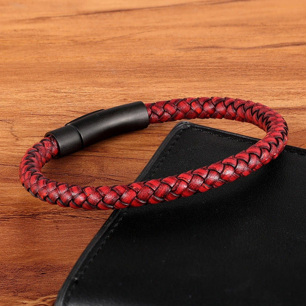 XQNI New Classic Style  Leather Bracelet Simple Black Stainless Steel Button Neutral Accessories Hand-woven Jewelry Gifts