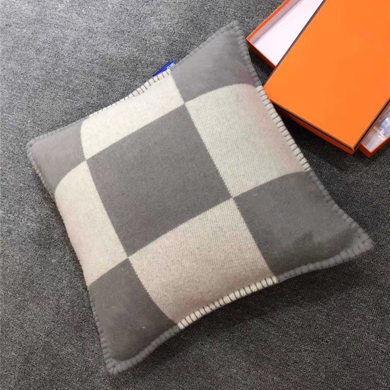 Plaid Blanket Brand Cashmere Luxury Throw Blankets for Sofa Soft Wool Fleece Knitted Blanket Home Office Nap Throw Bed Cover